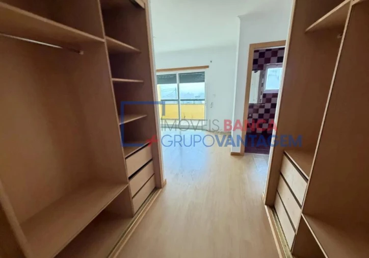 Moradia T3 para Venda em Vila Praia de Ancora Foto 13