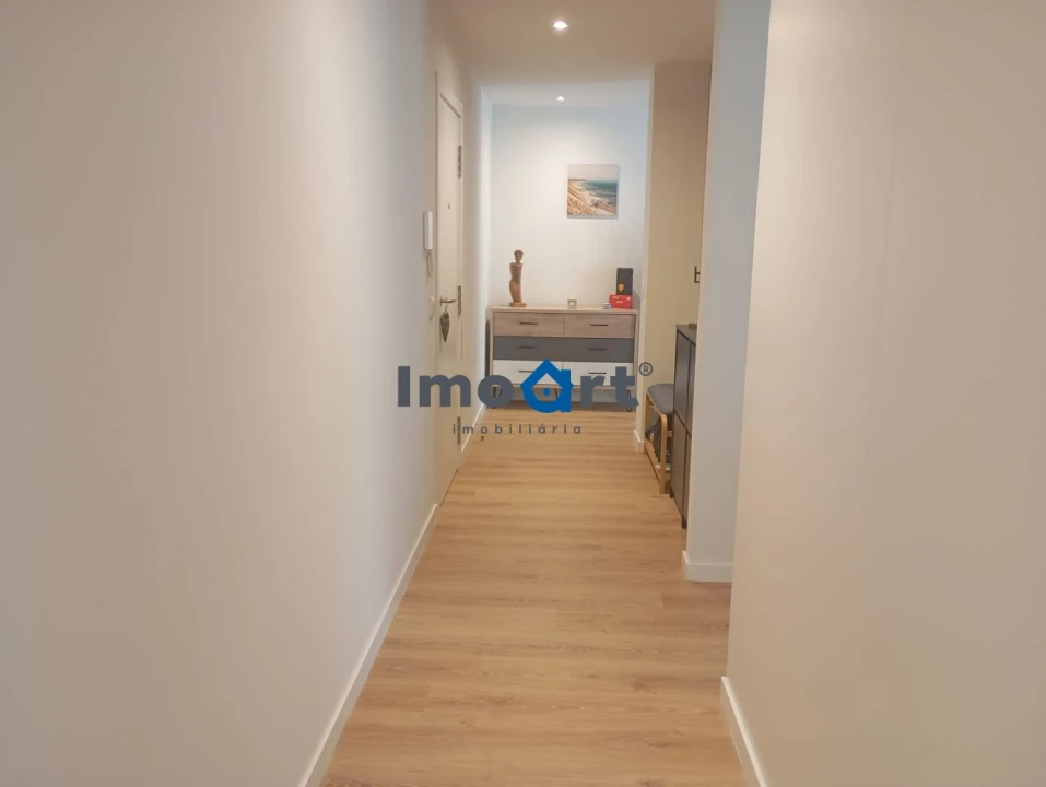 Apartamento T2 para Venda em Gião Foto 20