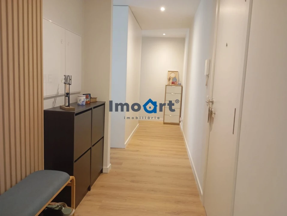 Apartamento T2 para Venda em Gião Foto 3