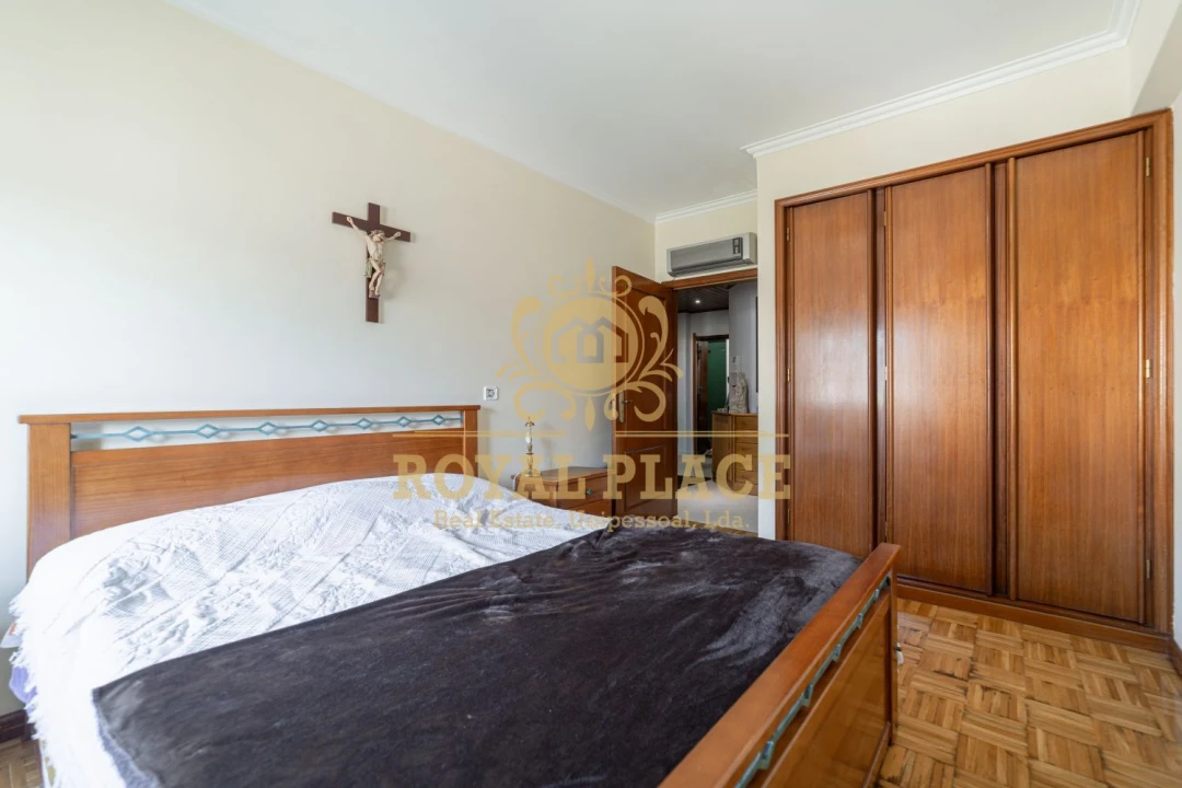 Apartamento T1 para Venda em Fiães Foto 11