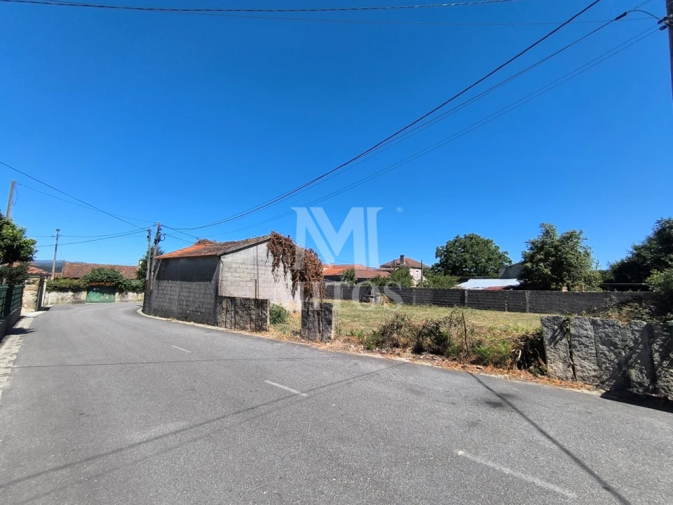 Terreno para Venda em Valença, Cristelo Covo e Arão Foto 3