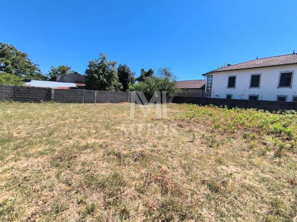 Terreno para Venda em Valença, Cristelo Covo e Arão Foto 5