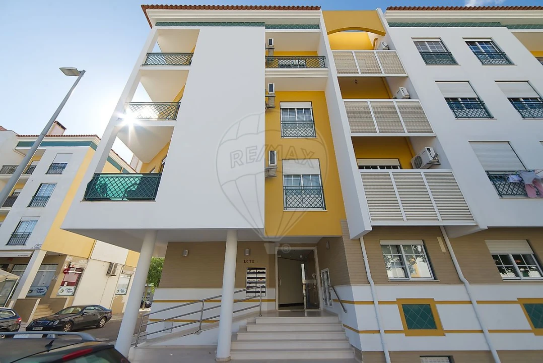 Apartamento T3 para Venda em Almeirim Foto 4