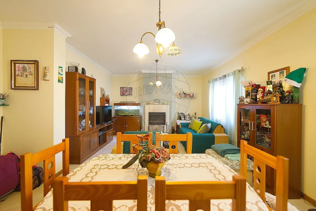 Apartamento T3 para Venda em Almeirim Foto 31