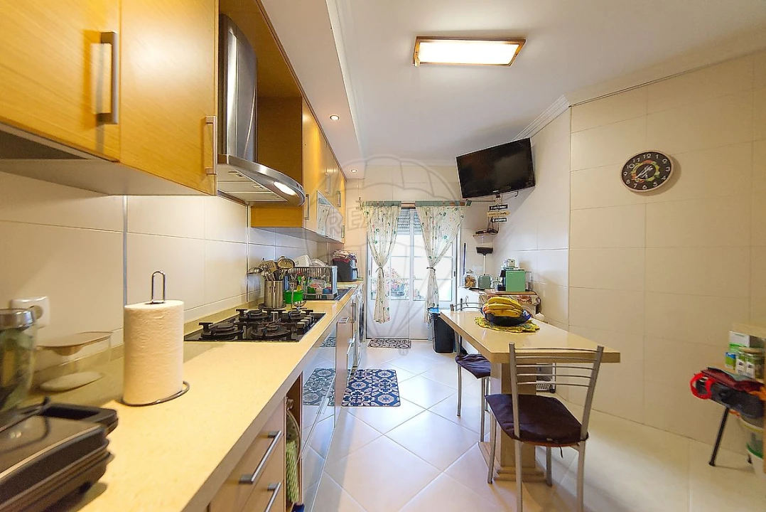 Apartamento T3 para Venda em Almeirim Foto 19