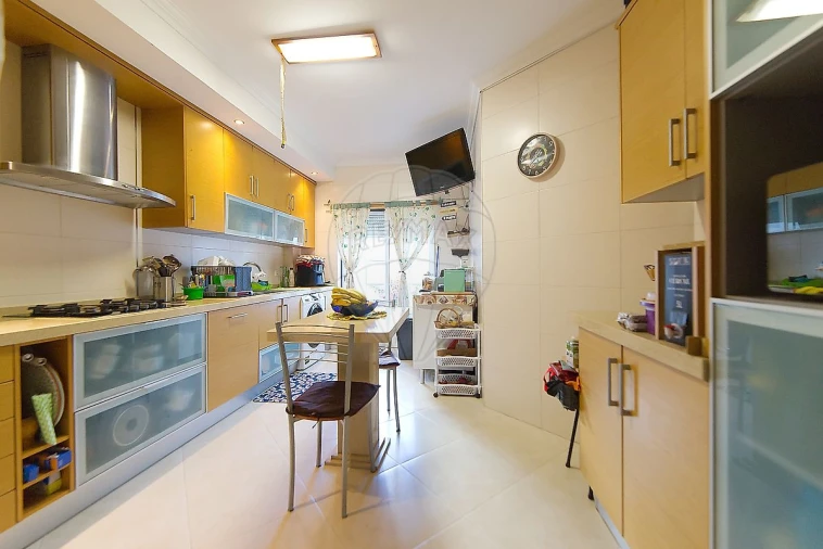 Apartamento T3 para Venda em Almeirim Foto 17