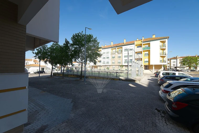 Apartamento T3 para Venda em Almeirim Foto 40