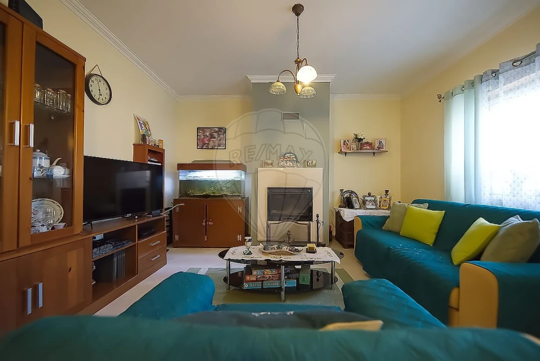 Apartamento T3 para Venda em Almeirim Foto 36