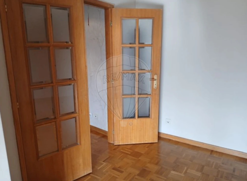 Apartamento T2 para Arrendamento em Santa Marinha e São Pedro da Afurada Foto 10