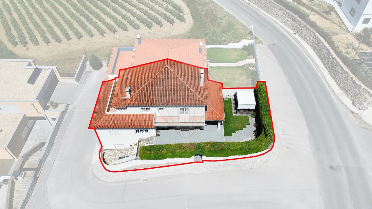 Moradia T5 para Venda em Santa Maria, São Pedro e Matacães Foto 4
