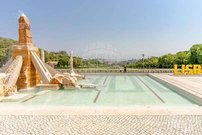 Apartamento T1 para Venda em Avenidas Novas