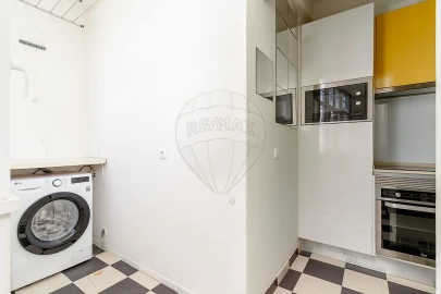 Apartamento T1 para Venda em Avenidas Novas