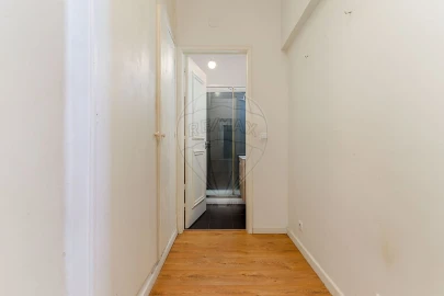Apartamento T1 para Venda em Avenidas Novas
