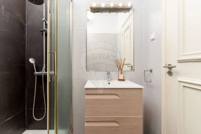 Apartamento T1 para Venda em Avenidas Novas