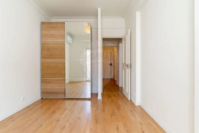Apartamento T1 para Venda em Avenidas Novas