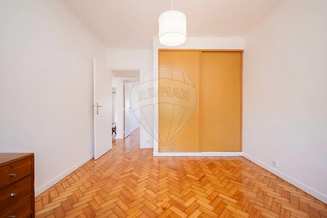 Apartamento T2 para Venda em Cascais e Estoril Foto 14