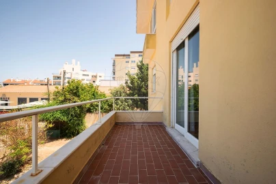 Apartamento T2 para Venda em Cascais e Estoril