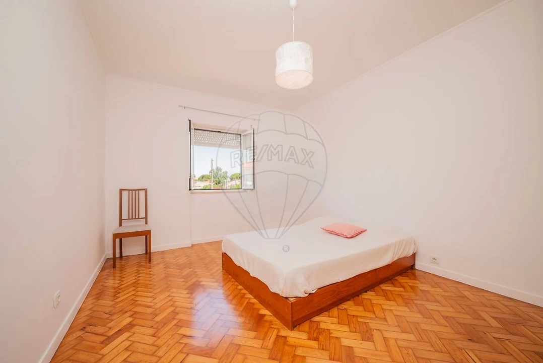 Apartamento T2 para Venda em Cascais e Estoril Foto 17