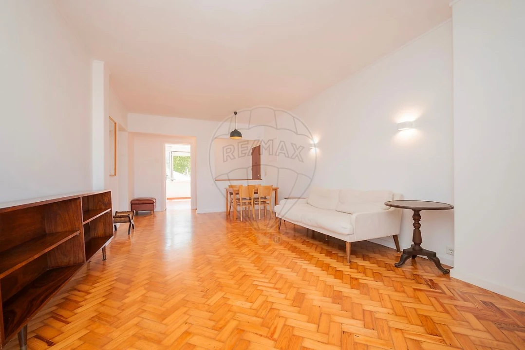 Apartamento T2 para Venda em Cascais e Estoril Foto 5