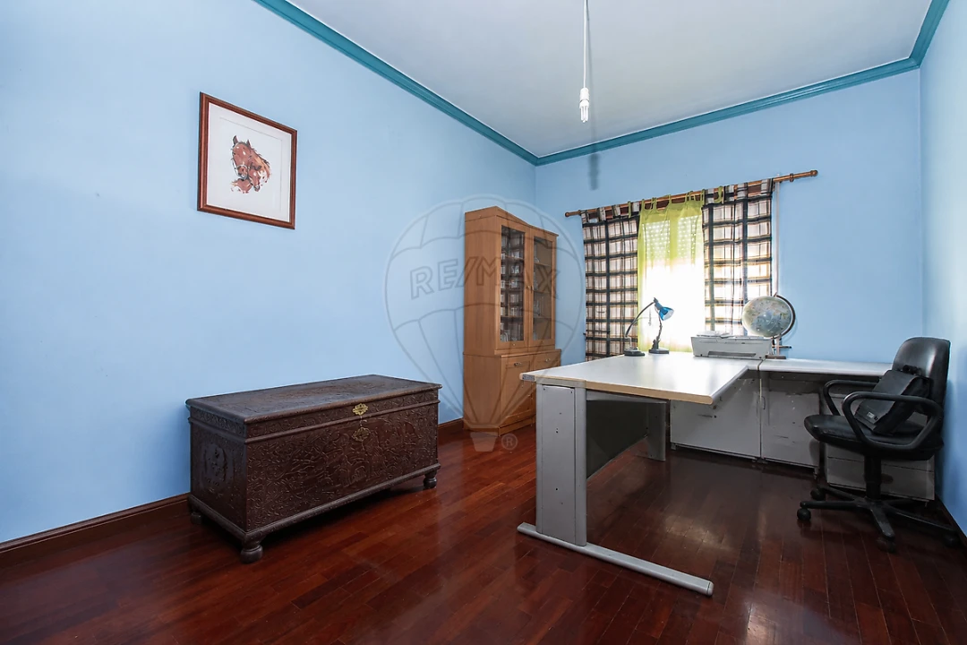 Apartamento T3 para Venda em Castanheira do Ribatejo e Cachoeiras Foto 19