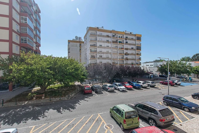 Apartamento T3 para Venda em Castanheira do Ribatejo e Cachoeiras Foto 22