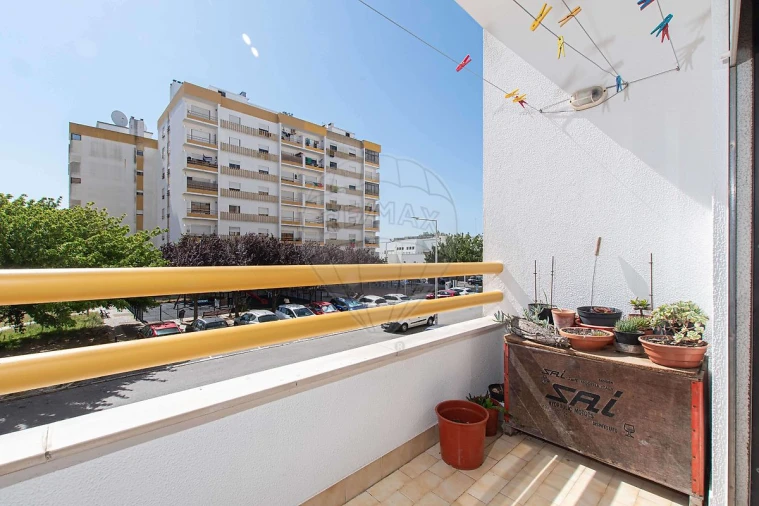 Apartamento T3 para Venda em Castanheira do Ribatejo e Cachoeiras Foto 21