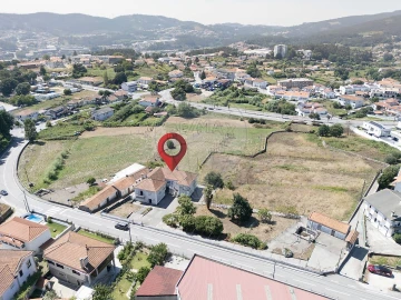 Quinta T5 para Venda em Macieira de Cambra