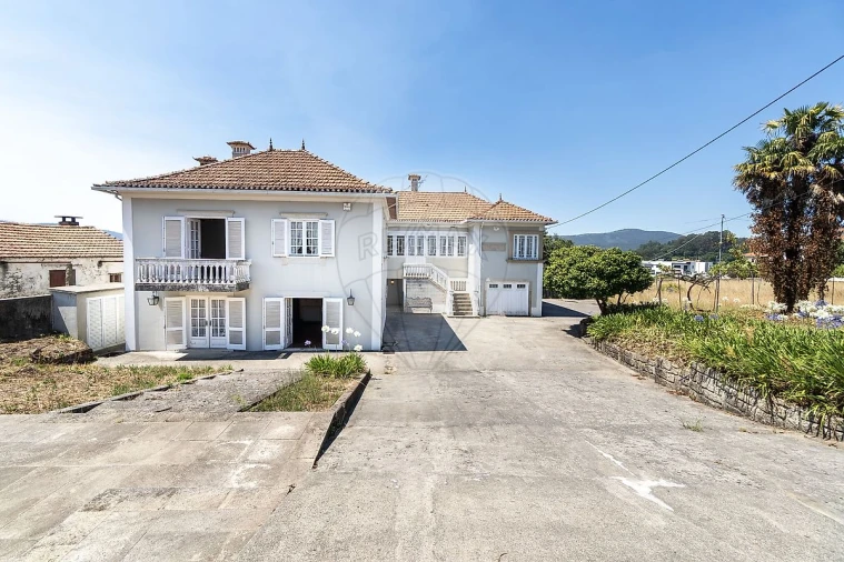 Quinta T5 para Venda em Macieira de Cambra Foto 7