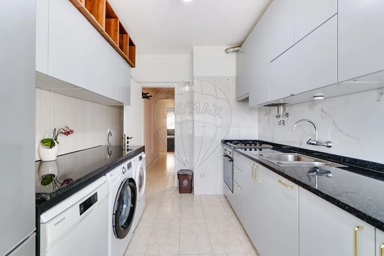 Apartamento T3 para Venda em Setubal (São Sebastião) Foto 4