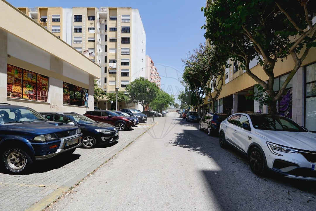 Apartamento T3 para Venda em Setubal (São Sebastião) Foto 34