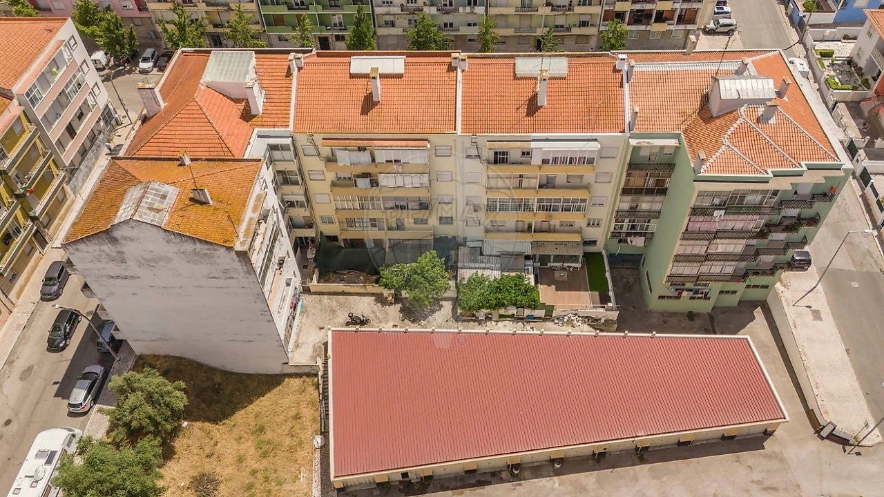 Apartamento T3 para Venda em União das Freguesias de Setúbal Foto 1