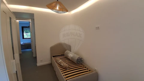 Apartamento T4 para Venda em Paranhos