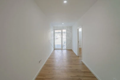 Apartamento T2 para Venda em Sobral de Monte Agraço
