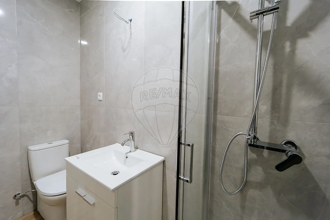 Apartamento T2 para Venda em Sobral de Monte Agraço Foto 7