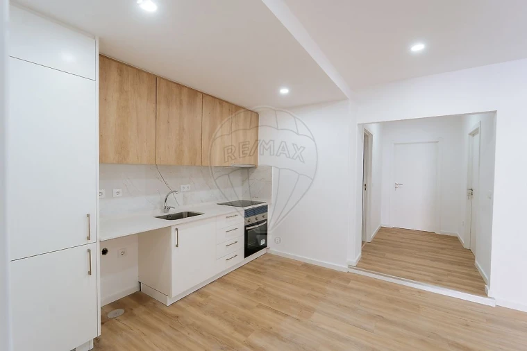 Apartamento T2 para Venda em Sobral de Monte Agraço Foto 4