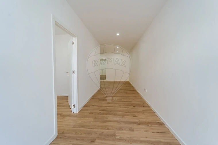 Apartamento T2 para Venda em Sobral de Monte Agraço Foto 20