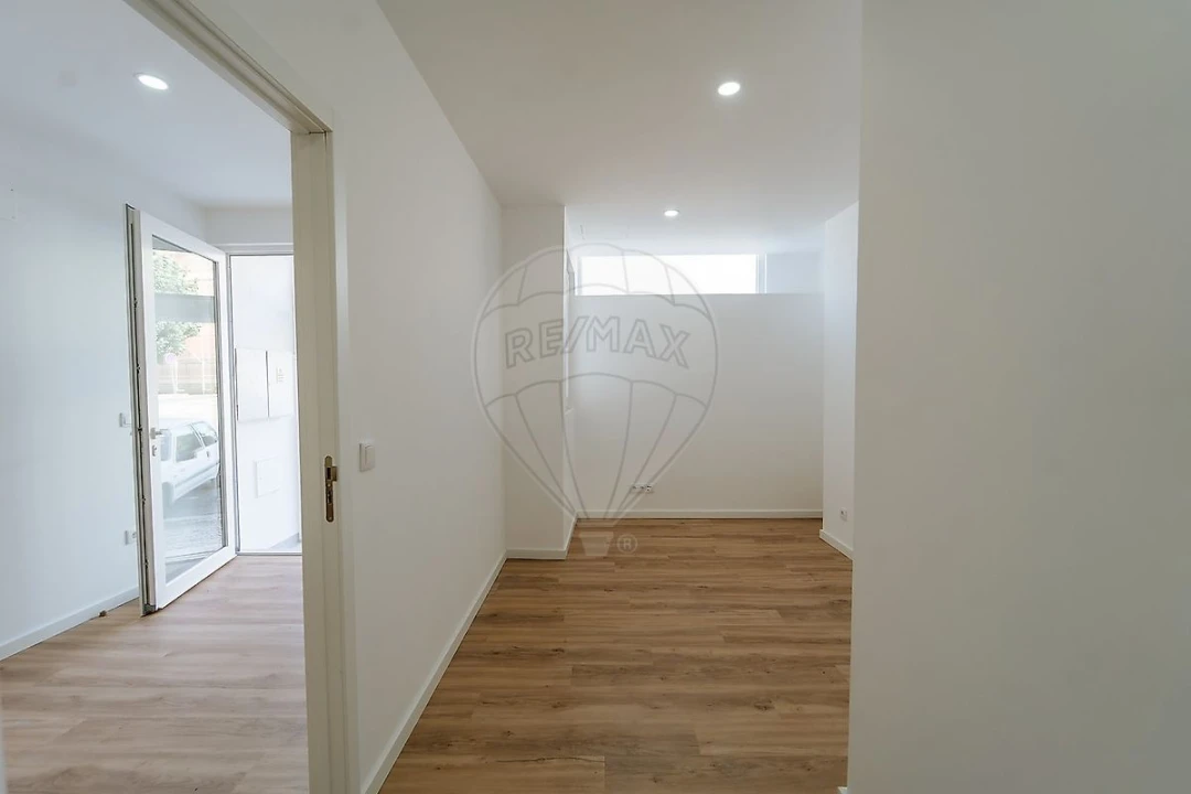 Apartamento T2 para Venda em Sobral de Monte Agraço Foto 19