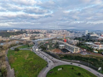 Apartamento T1 para Arrendamento em Santa Clara e Castelo Viegas