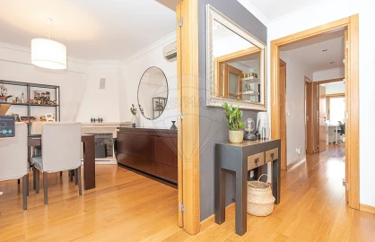 Apartamento T3 para Arrendamento em São Domingos de Rana