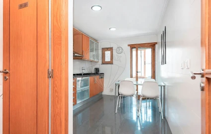 Apartamento T3 para Arrendamento em São Domingos de Rana
