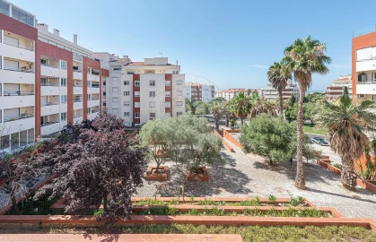 Apartamento T3 para Arrendamento em São Domingos de Rana