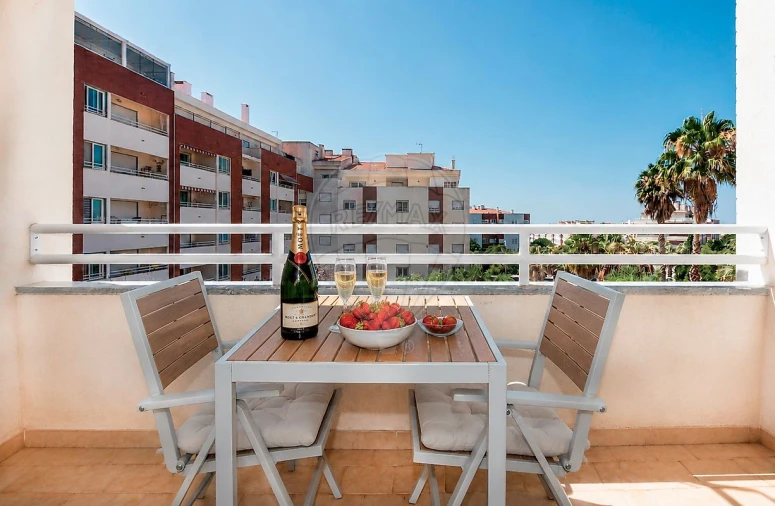 Apartamento T3 para Arrendamento em São Domingos de Rana Foto 9