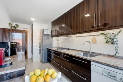 Apartamento T2 para Venda em Rio de Mouro
