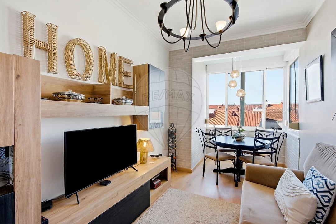 Apartamento T2 para Venda em Rio de Mouro Foto 15