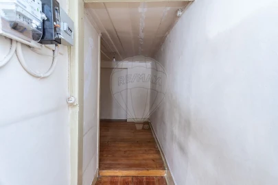 Apartamento T2 para Venda em Santa Maria Maior