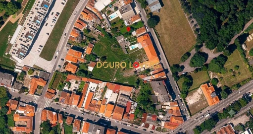 Terreno para Venda em São Mamede de Infesta e Senhora da Hora