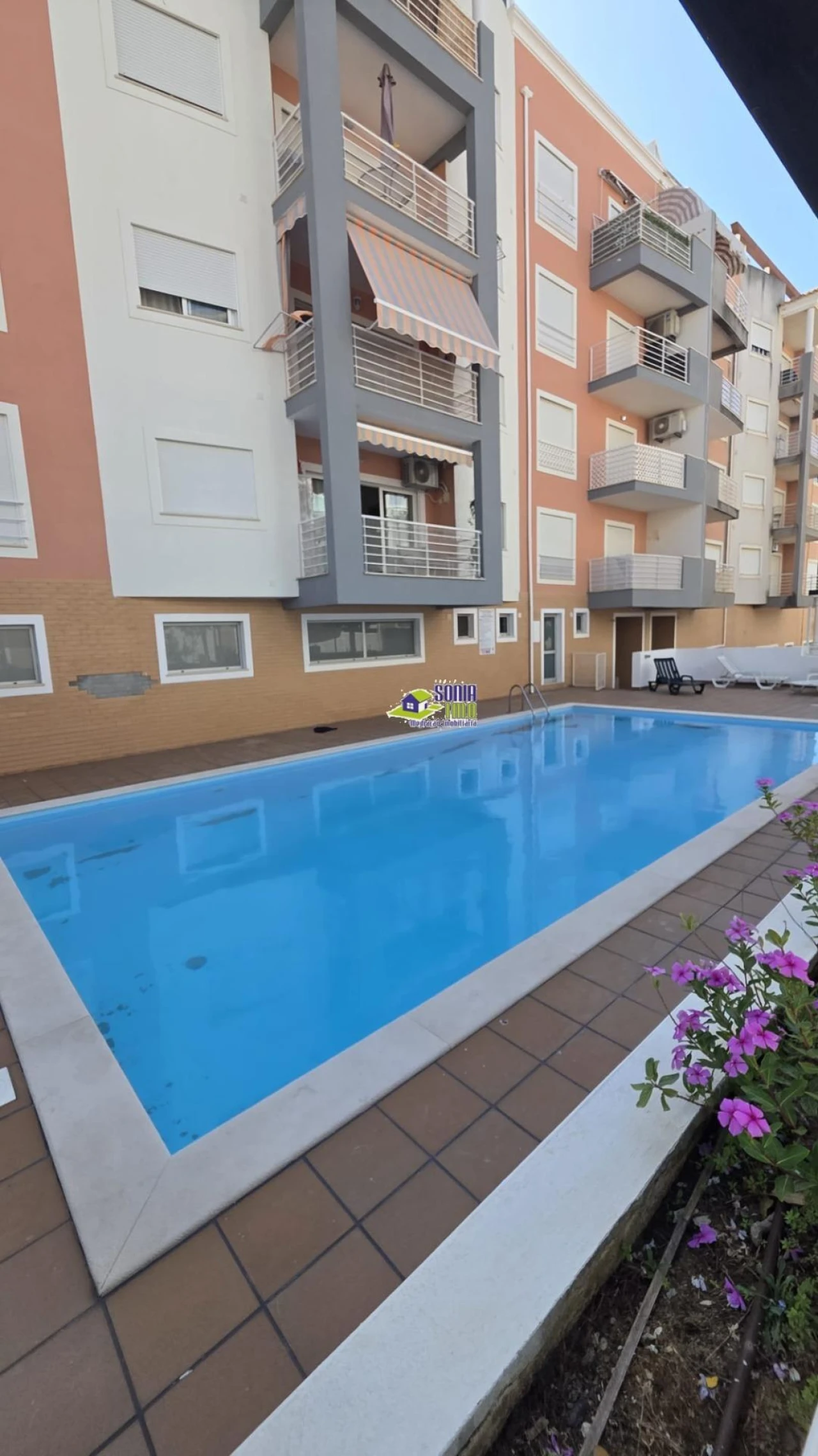 Apartamento T1 para Venda em Armação de Pera Foto 2
