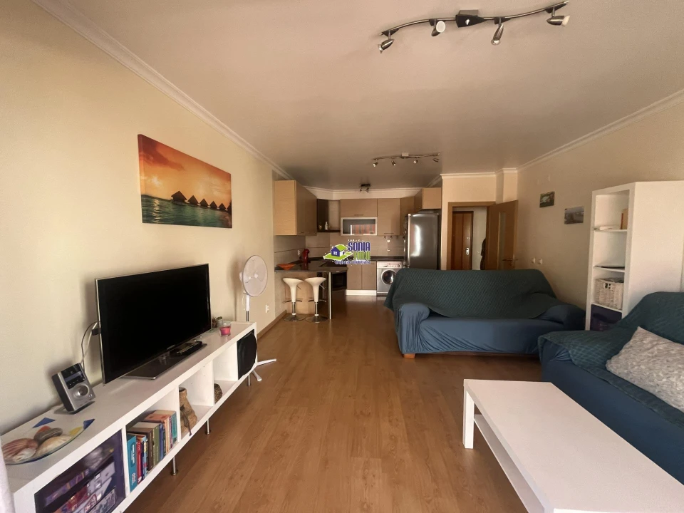 Apartamento T1 para Venda em Armação de Pera Foto 4