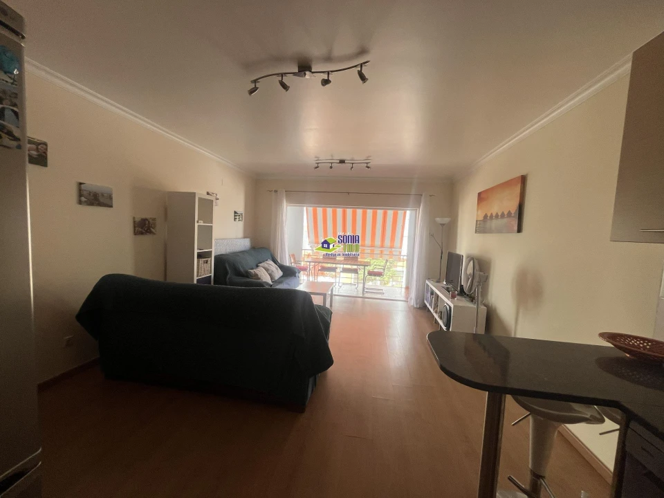 Apartamento T1 para Venda em Armação de Pera Foto 8
