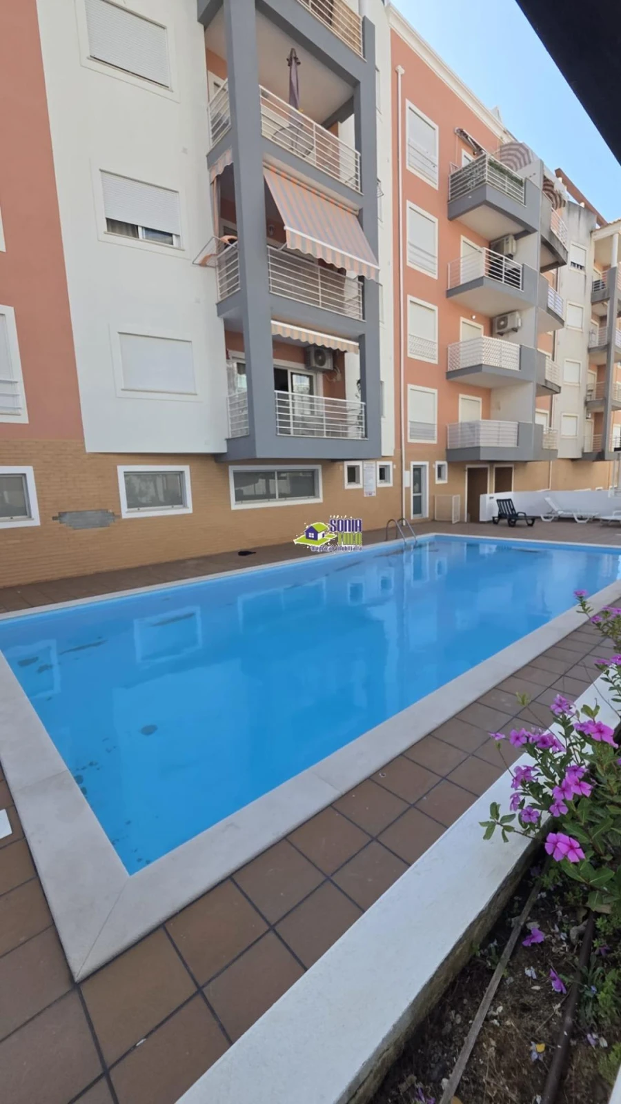 Apartamento T1 para Venda em Armação de Pera Foto 2